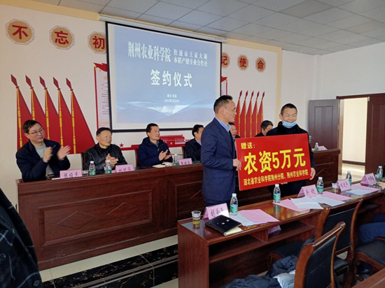 http://www.xgmegx.cn/uploads/20250515/4890ee265e3515a7600d528f58a2719c.png